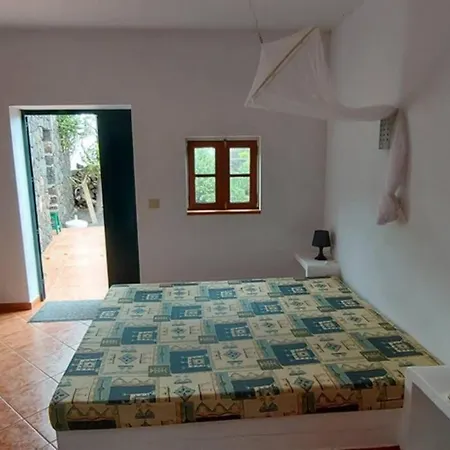Villa Jardin, Tranquilidad Y Buenas Vistas Al Mar Villa Las Breñas