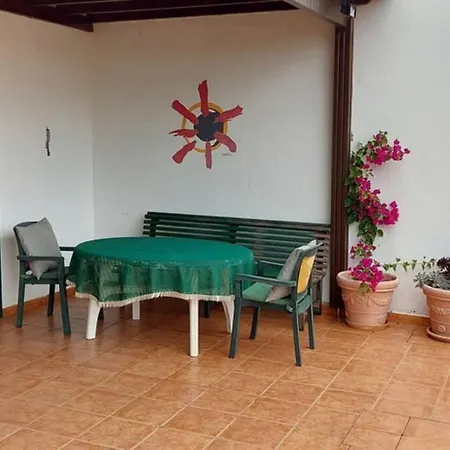 Villa Jardin, Tranquilidad Y Buenas Vistas Al Mar Las Breñas