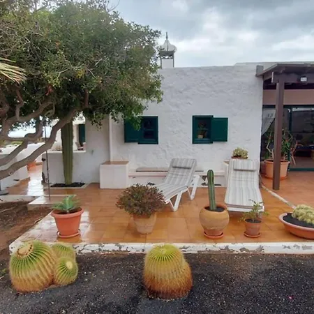 빌라 Villa Jardin, Tranquilidad Y Buenas Vistas Al Mar
