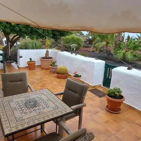 Villa Jardin, Tranquilidad Y Buenas Vistas Al Mar 빌라 Las Breñas
